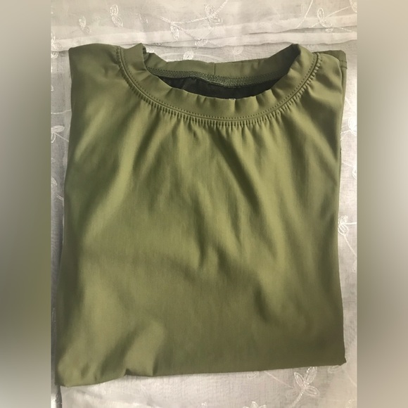 ARMY Dri-Duke Mens Moisture Contro Size MDLong Sleeve CompressionShirt Tan Beige - Picture 5 of 6